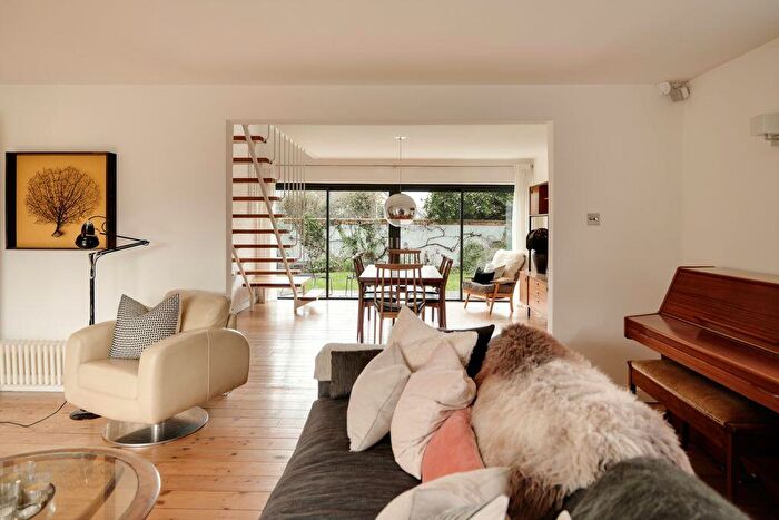 4 Bedroom Detached House For Sale In Cotham Lawn Road | Cotham, BS6