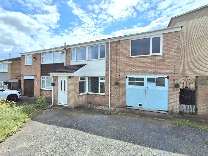 5 Bedroom Semi-Detached House For Sale In Furlongs Road, Cleobury Mortimer, DY14