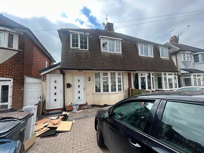 3 Bedroom House To Rent In Hollydale Road, B24