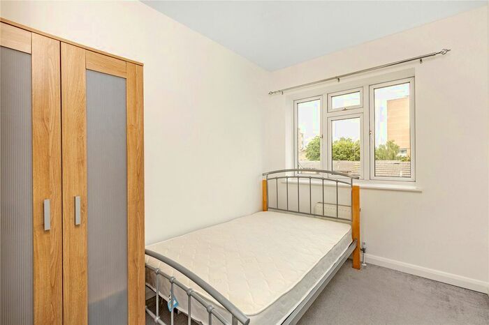 4 Bedroom Flat To Rent In Rowditch Lane, London, SW11