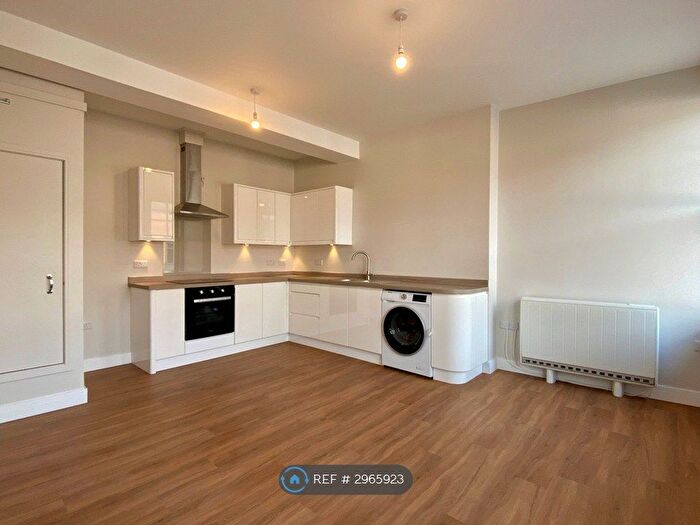 1 Bedroom Flat To Rent In East Reach, Taunton, TA1