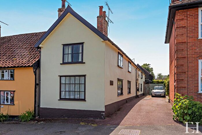 5 Bedroom Detached House For Sale In Debenham, Stowmarket, Suffolk, IP14