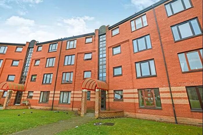2 Bedroom Flat To Rent In Ayr Street, Springburn, Glasgow, G21