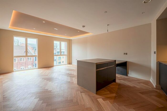 2 Bedroom Flat For Sale In Kings, Hudson Quarter, Toft Green, York, YO1