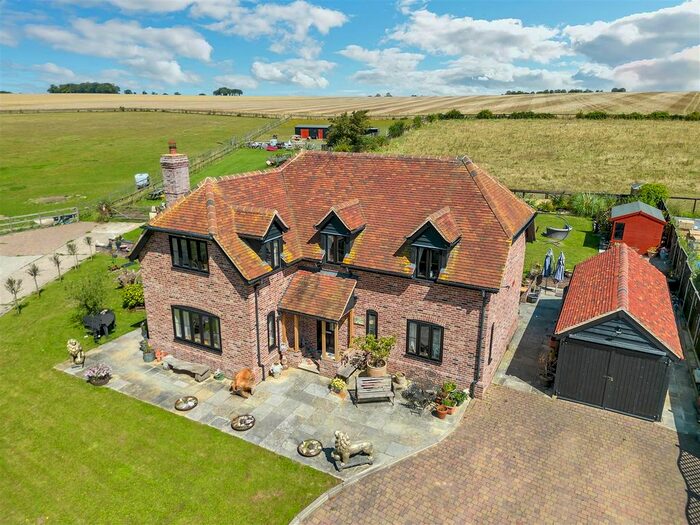 4 Bedroom Detached House For Sale In Ducks Hall Lane, Cavendish, Sudbury, CO10