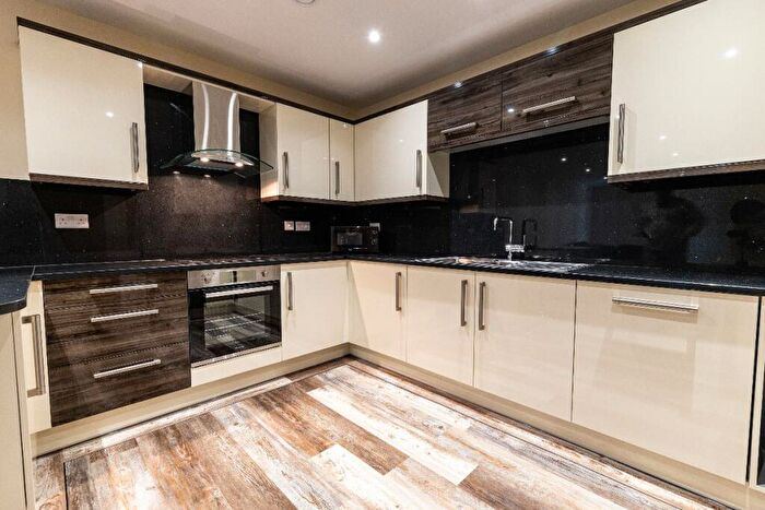 3 Bedroom Apartment To Rent In Ecco, S11