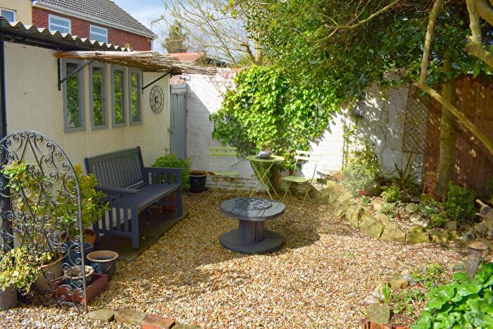 2 Bedroom Cottage For Sale In Station Road, Scawby, DN20