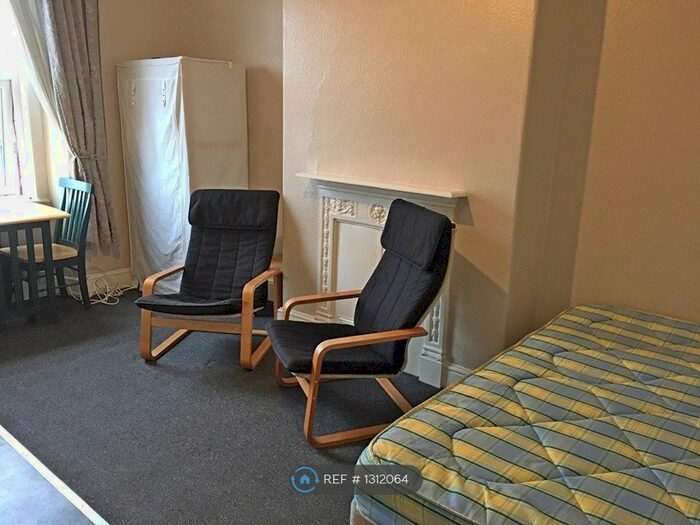 Studio To Rent In Walsingham Road, Bristol BS6