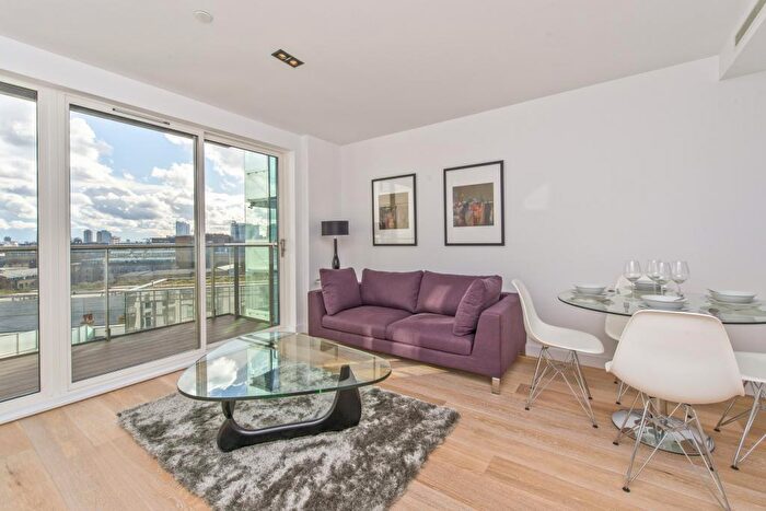 2 Bedroom Apartment To Rent In Avantgarde Place London, E1
