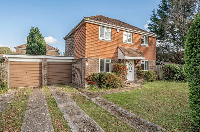 4 Bedroom Detached House For Sale In Penshurst Way, Eastleigh, SO50