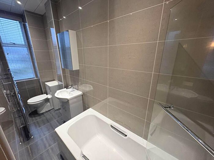 1 Bedroom Flat To Rent In Anderson Drive, Renfrew, PA4