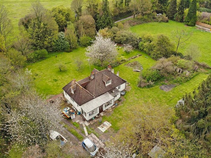 3 Bedroom Detached House For Sale In Great Buckland, Luddesdown, Gravesend, DA13