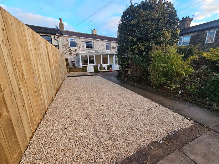 3 Bedroom Terraced House To Rent In Bierley Lane, Bradford, BD4