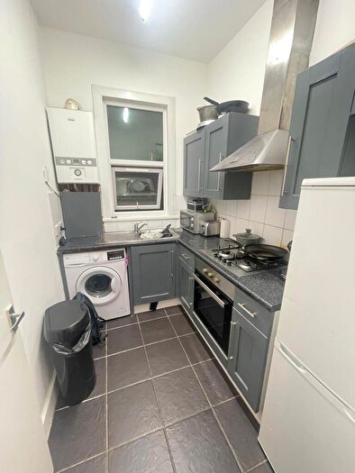 1 Bedroom Flat To Rent In Upper Grove, South Norwood, SE25