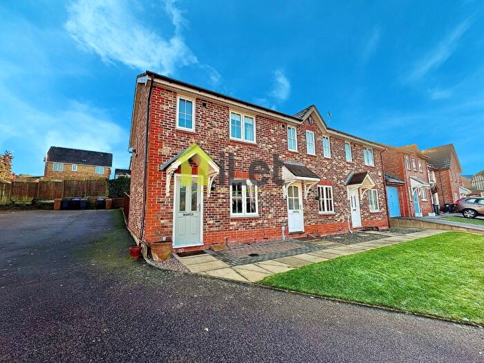 2 Bedroom End Of Terrace House To Rent In Kingmaker Way, Northampton, NN4