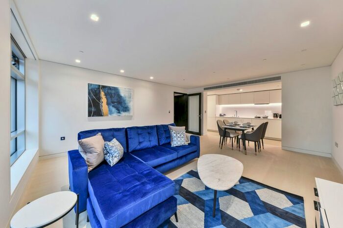 2 Bedroom Property To Rent In New Oxford Street, Oxford Street, London, WC1A