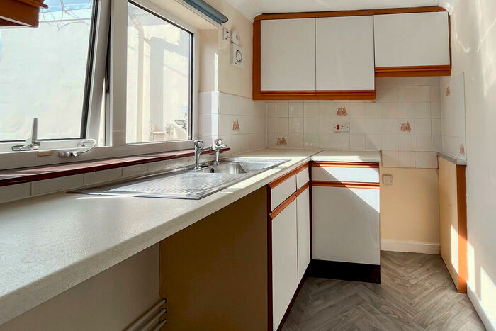 1 Bedroom Apartment To Rent In Nelson Road, Great Yarmouth, NR30