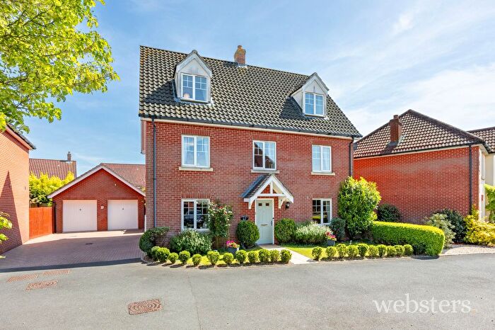 5 Bedroom Detached House For Sale In Peregrine Mews, Cringleford, NR4