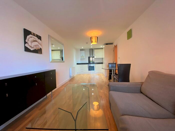 1 Bedroom Flat To Rent In Madoc Close, London, NW2