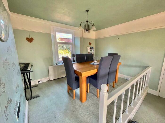 4 Bedroom Detached House For Sale In Manse Road, Drybrook, GL17