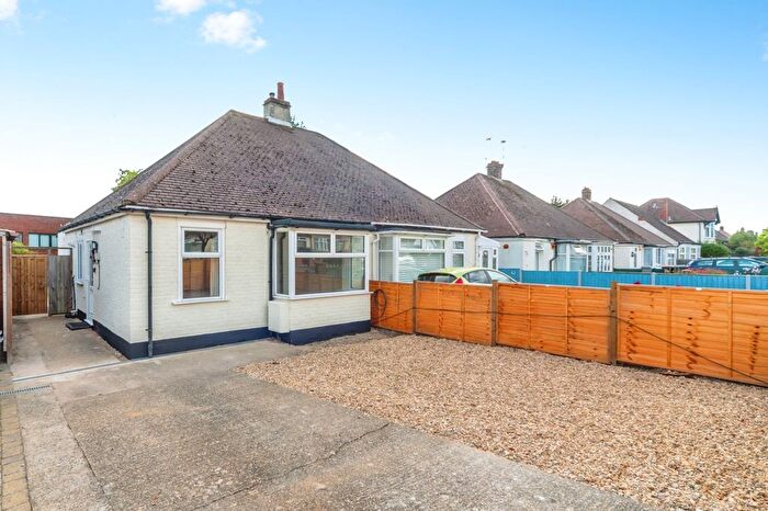 2 Bedroom Bungalow To Rent In Chantry Avenue, Kempston, Bedford, MK42