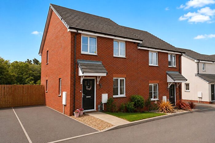 3 Bedroom Semi Detached House For Sale In Woodpecker Close, Westward Ho, Bideford, EX39