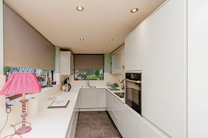 4 Bedroom Bungalow For Sale In Middleton Road, Streetly, Sutton Coldfield, B74