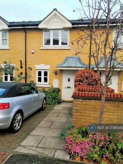 2 Bedroom Terraced House To Rent In Gilbert Road, London, SE11