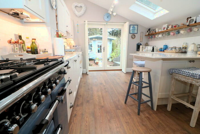 2 Bedroom Terraced House To Rent In Bailey Road, Westcott, RH4