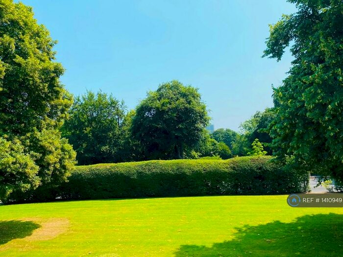 2 Bedroom Flat To Rent In Malmesbury Park, Birmingham, B15