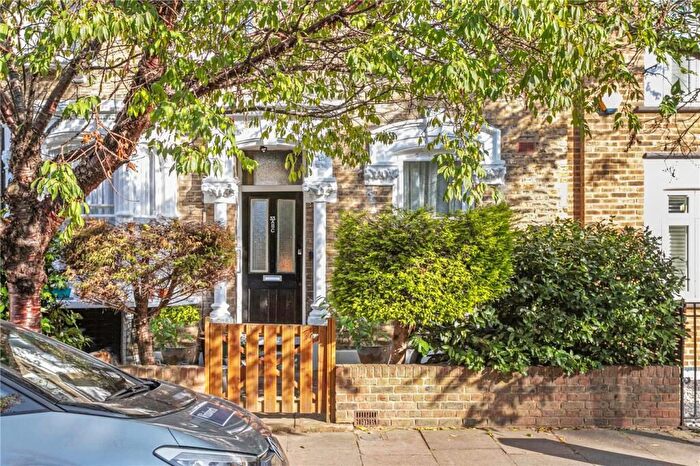 1 Bedroom Flat For Sale In Leconfield Road, London, N5