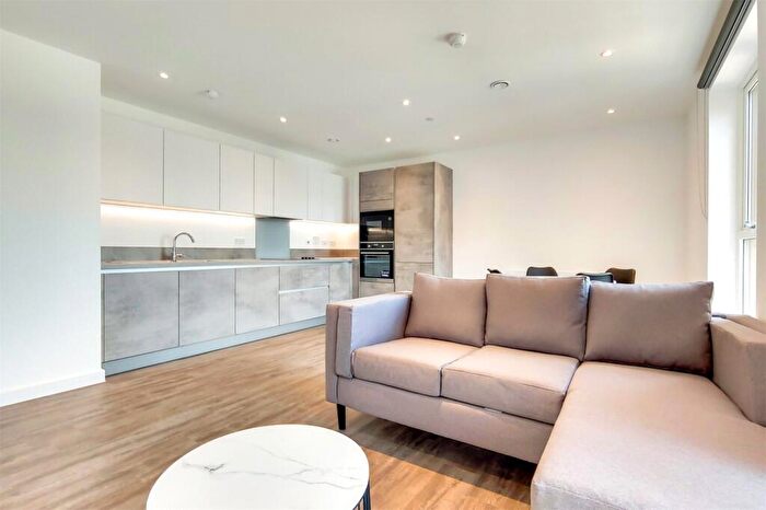 2 Bedroom Apartment To Rent In Fresh Wharf Road, Barking, Essex, IG11