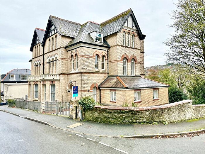 2 Bedroom Apartment For Sale In Torrs Park, Ilfracombe, North Devon, EX34