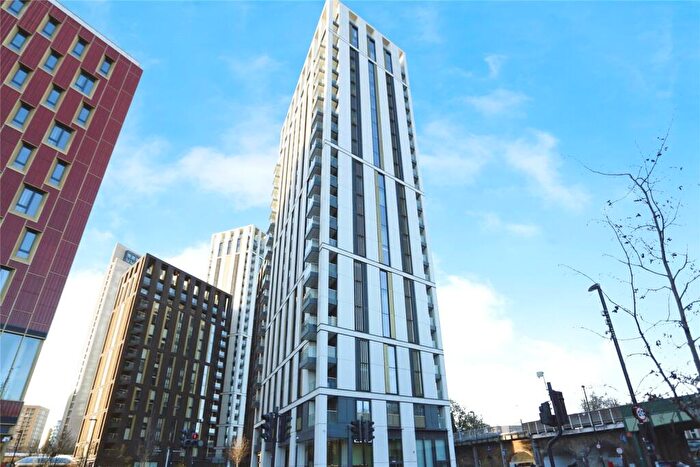 2 Bedroom Flat For Sale In Station Road, London, SE13