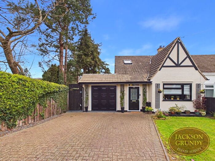 3 Bedroom Semi Detached House For Sale In Port Road, Duston, NN5