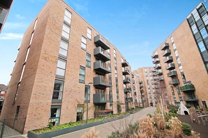 1 Bedroom Flat To Rent In Lyon Road, Harrow, HA1