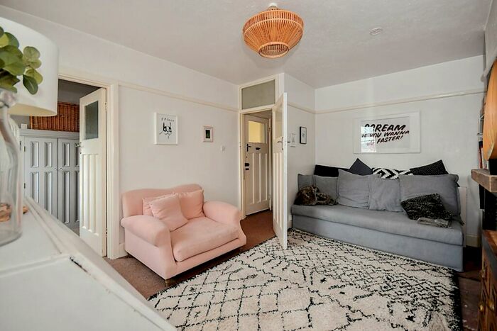 2 Bedroom Flat To Rent In Bolton Close, Bournemouth, BH6
