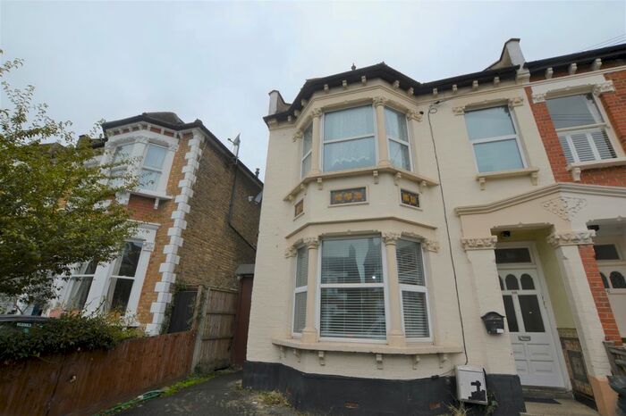 1 Bedroom Flat To Rent In Venner Road, London, SE26