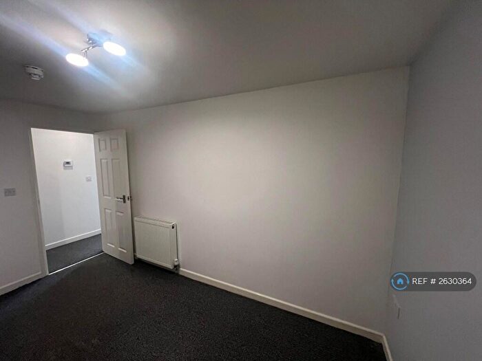 2 Bedroom Flat To Rent In Lumley Avenue, Skegness, PE25