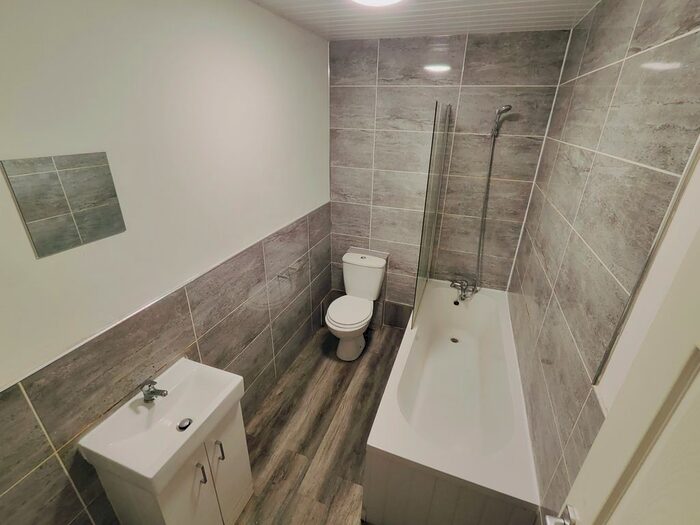 4 Bedroom Terraced House To Rent In Hannan Road, Liverpool, L6