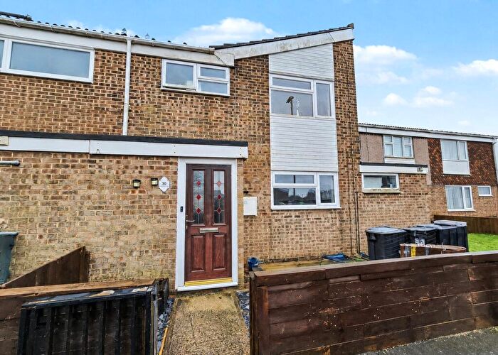 3 Bedroom Terraced House To Rent In Colingsmead, Eldene, Swindon, Wiltshire, SN3