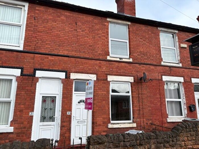 3 Bedroom Terraced House For Sale In St. Albans Road, Nottingham, NG6