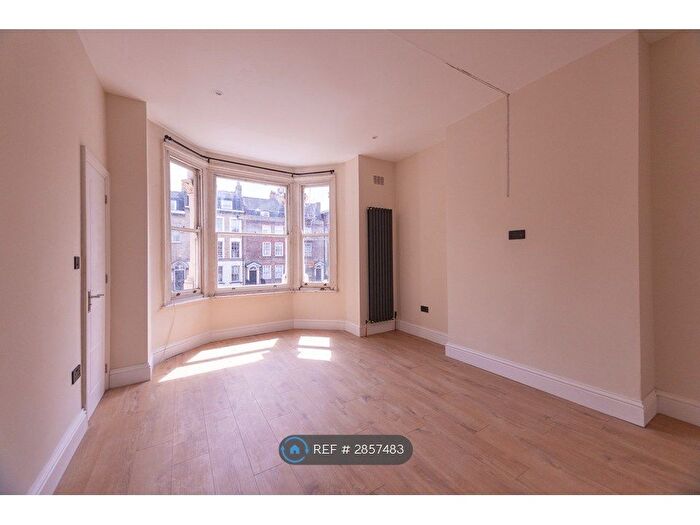 5 Bedroom Maisonette To Rent In Romford Road, London, E15