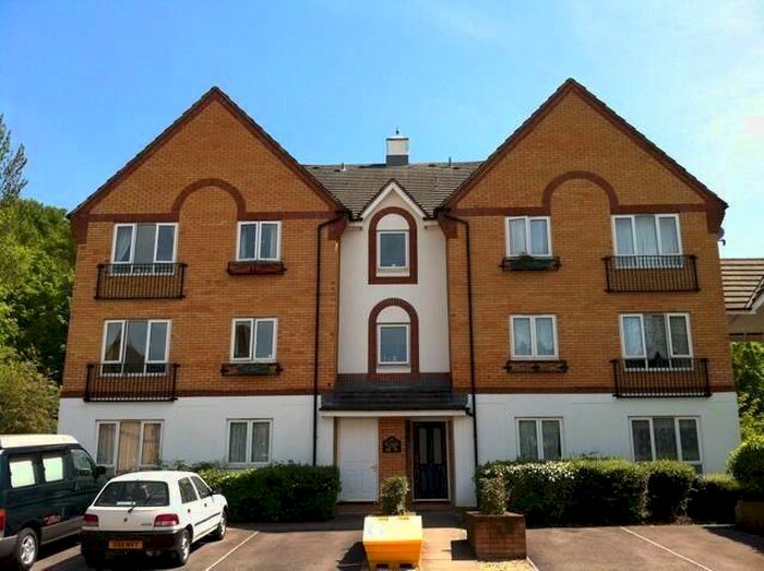 1 Bedroom Flat To Rent In Butlers Close, Crews Hole, Bristol, BS5