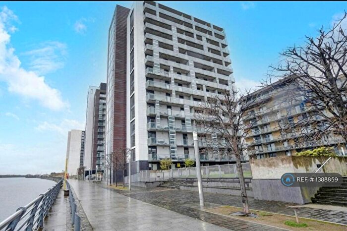 2 Bedroom Flat To Rent In Meadowside Quay Walk, Glasgow, G11
