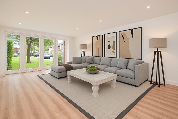 2 Bedroom Flat To Rent In Hutton Road, Brentwood, Essex, CM15