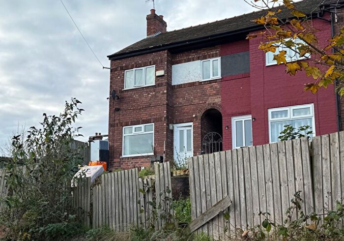 3 Bedroom Town House For Sale In Holly Grove, Birkenhead, Merseyside, CH42