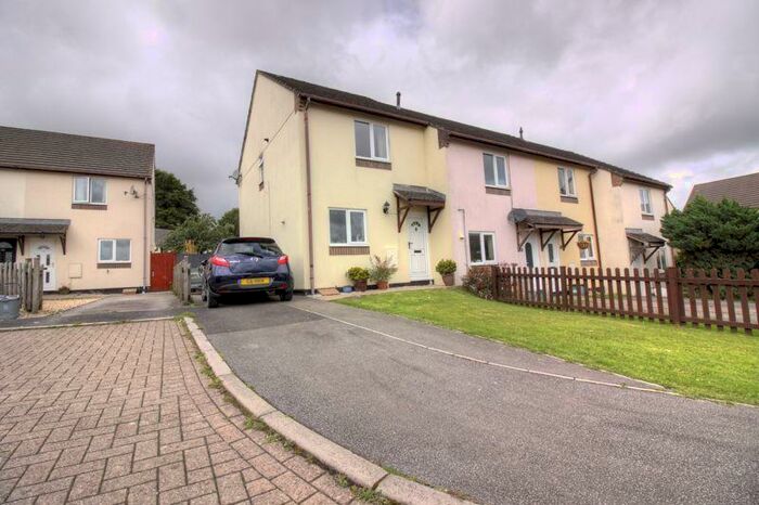 2 Bedroom End Of Terrace House To Rent In White Tor Close, Okehampton, EX20
