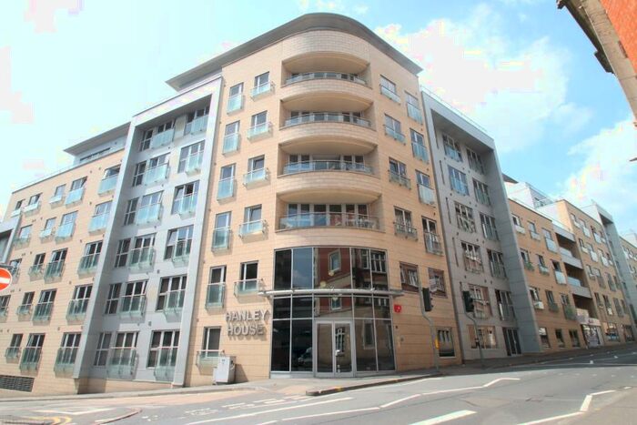 3 Bedroom Apartment To Rent In Hanley Street, NG1
