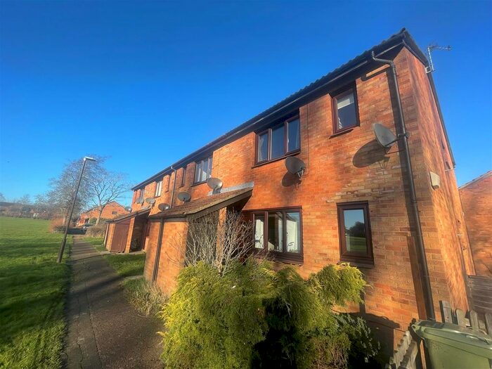 1 Bedroom Maisonette To Rent In Downland, Two Mile Ash, Milton Keynes MK8